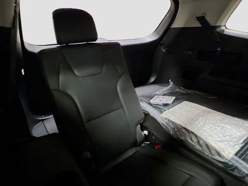 New 2025 Kia Telluride S image 30