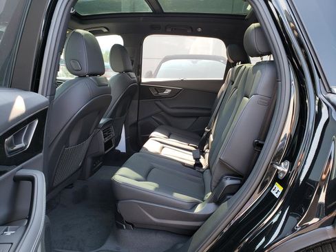 New 2025 Audi Q7 3.0T Premium Plus image 8