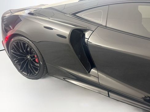 Used 2023 McLaren GT image 26