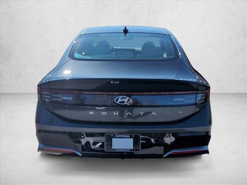 New 2026 Hyundai Sonata SEL FWD image 8