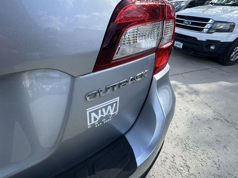 Used 2015 Subaru Outback 2.5i Limited AWD/4WD image 44