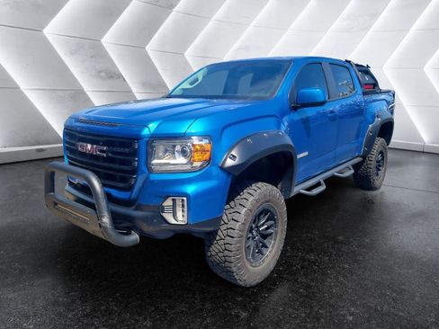 Used 2022 GMC Canyon Elevation w/ Trailering Package AWD/4WD image 2