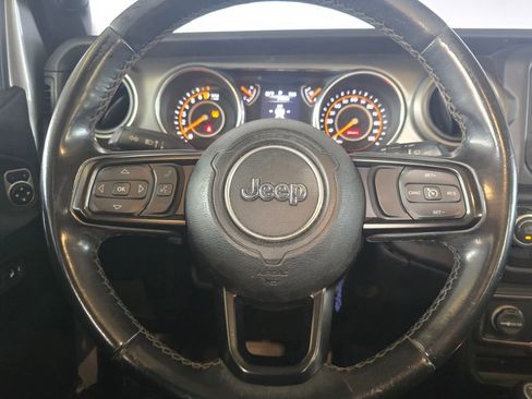 Used 2019 Jeep Wrangler Unlimited Sport S AWD/4WD image 9
