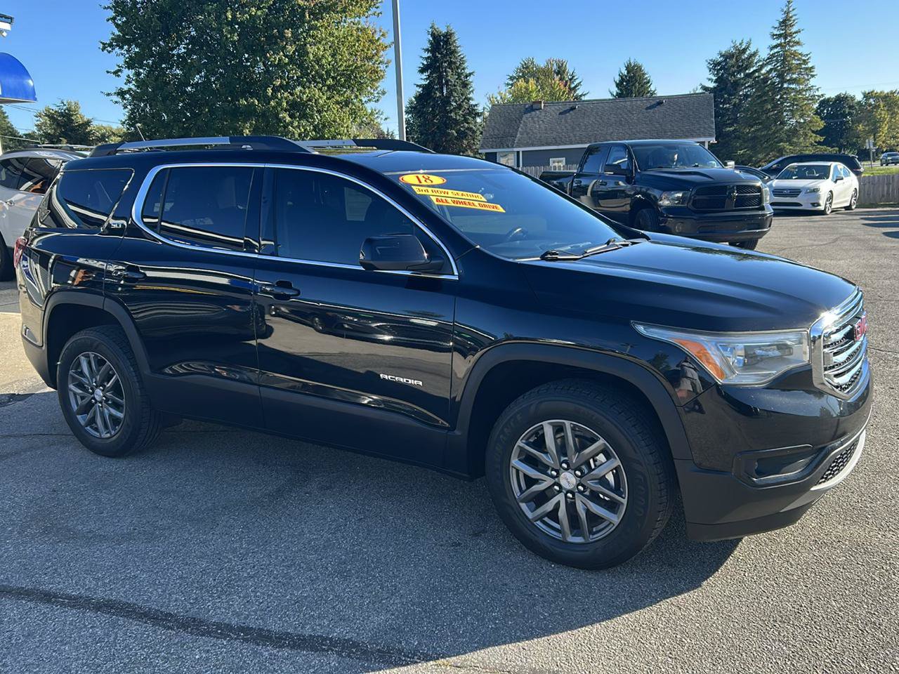 Used 2018 GMC Acadia SLT AWD/4WD image 5