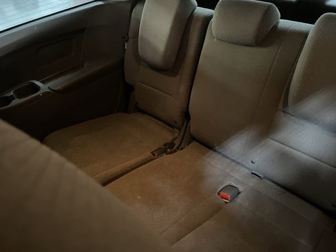 Used 2015 Honda Odyssey EX image 9