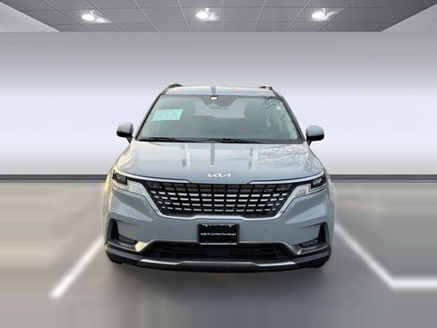 Used 2024 Kia Carnival SX image 4