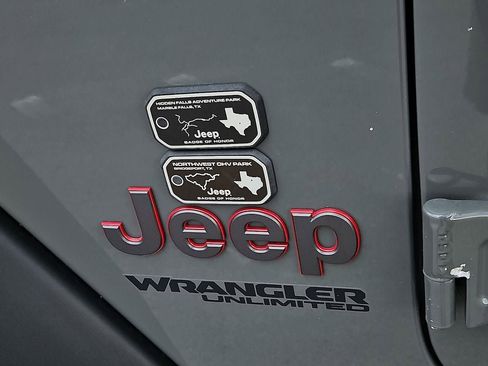 Used 2021 Jeep Wrangler Unlimited Rubicon image 15