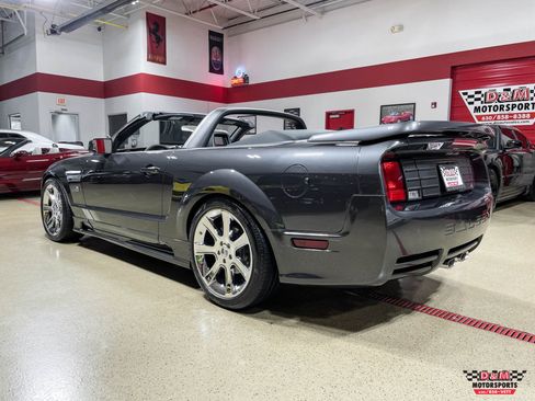 Used 2007 Ford Mustang GT RWD image 3