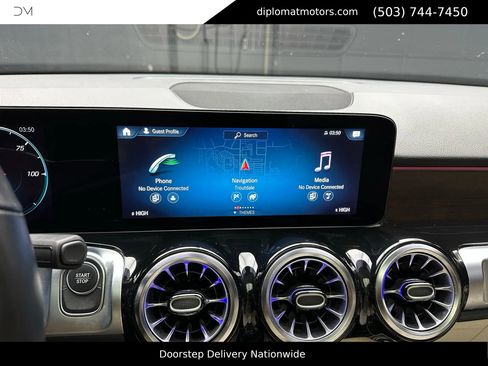 Used 2023 Mercedes-Benz EQB 300 4MATIC w/ Exclusive Package image 32