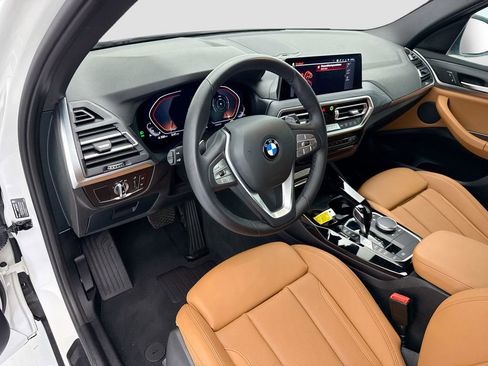 Used 2024 BMW X3 sDrive30i w/ Convenience Package image 9