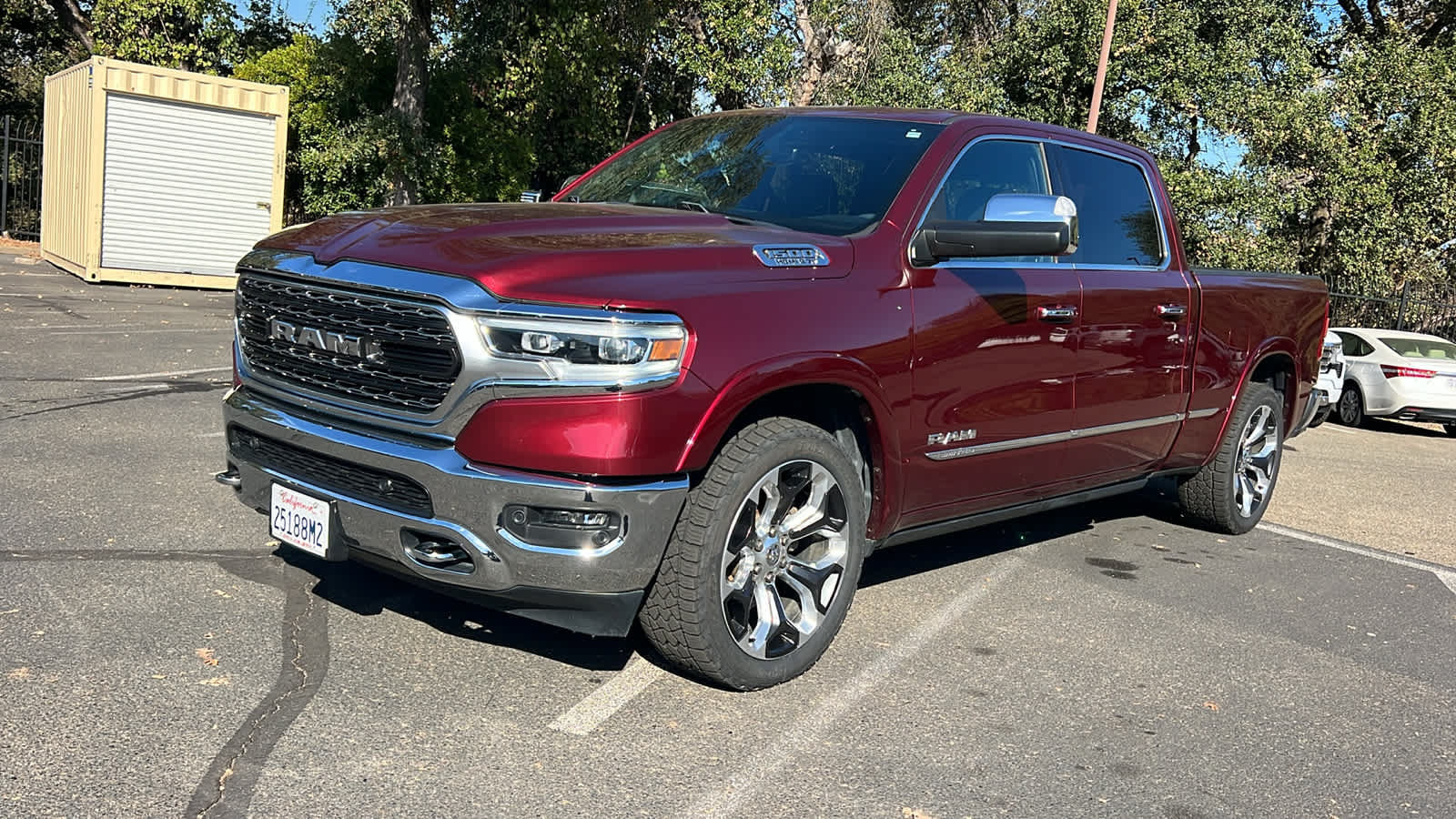 Used 2019 RAM 1500 Limited AWD/4WD image 1