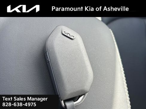 Used 2025 Kia K5 GT-Line w/ GT-Line Premium Package image 28