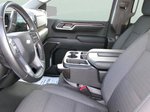 Used 2024 Chevrolet Silverado 1500 LT w/ Protection Package RWD image 13
