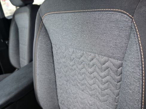 Used 2022 Chevrolet Equinox LT image 23