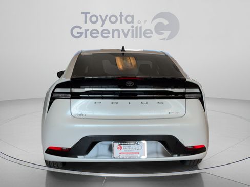 Certified 2026 Toyota Prius Plug-In Hybrid FWD image 5