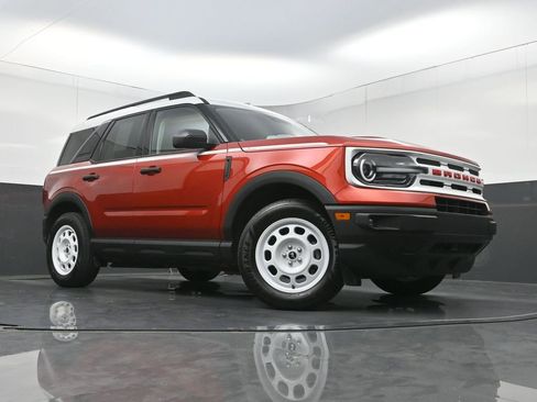Used 2023 Ford Bronco Sport Heritage w/ Heritage Convenience Package AWD/4WD image 23