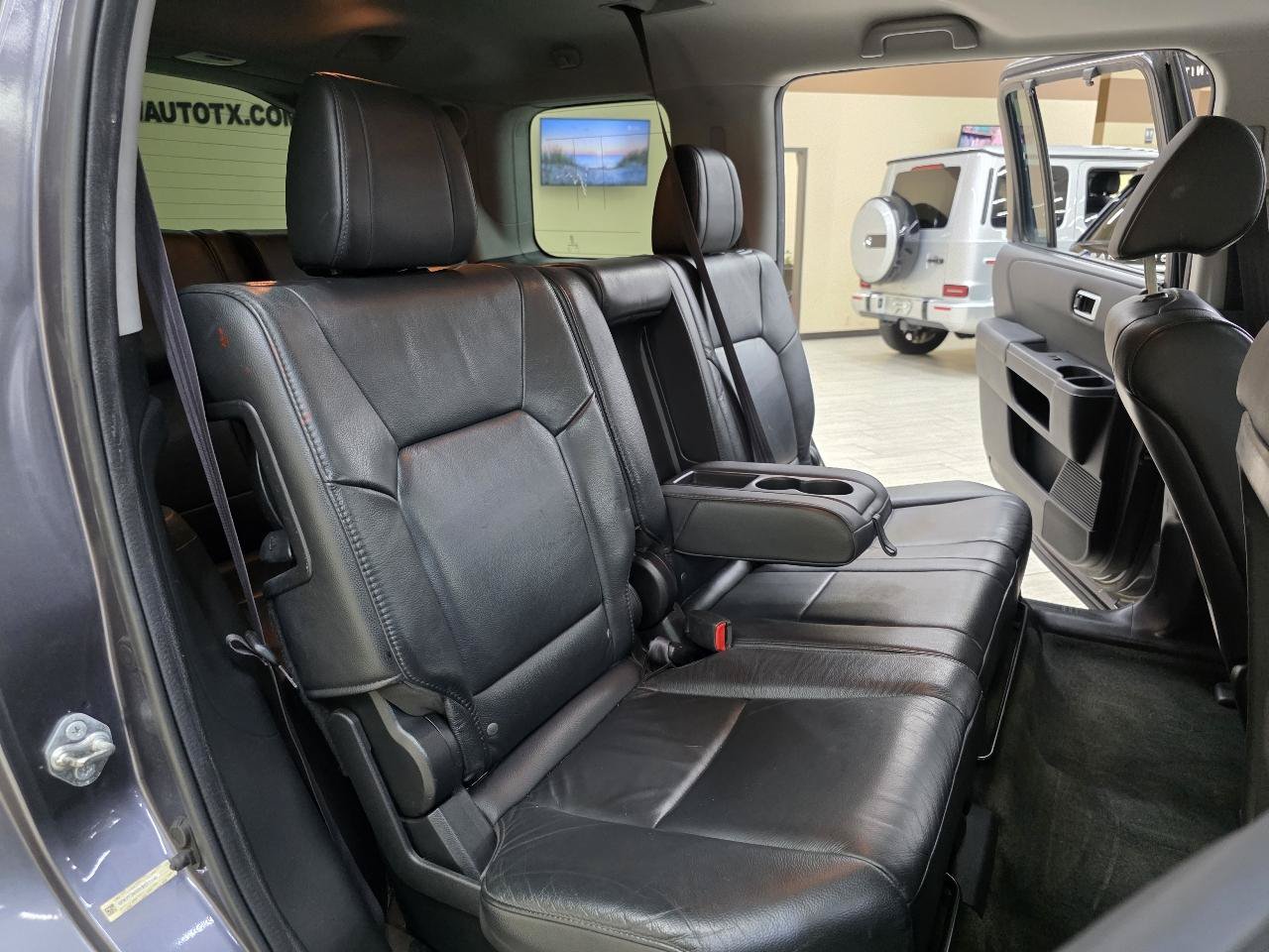 Used 2015 Honda Pilot Touring image 23