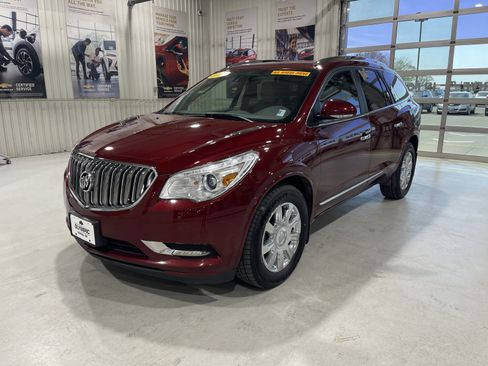 Used 2017 Buick Enclave Premium w/ Trailering Package AWD/4WD image 4