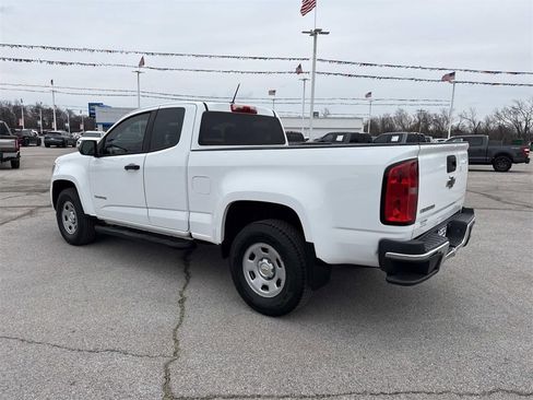 Used 2018 Chevrolet Colorado 2WD Extended Cab image 3
