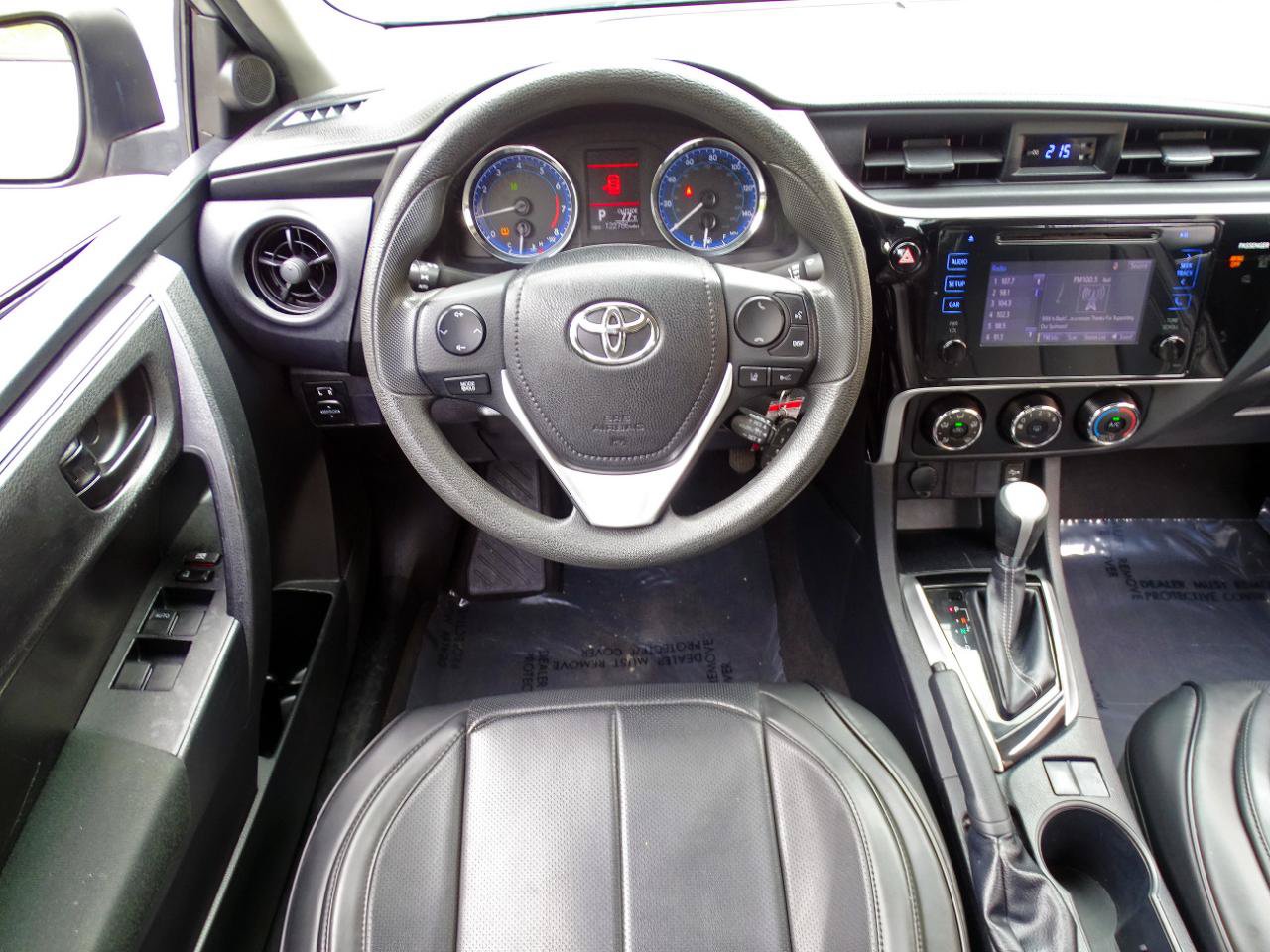 Used 2017 Toyota Corolla L FWD image 19