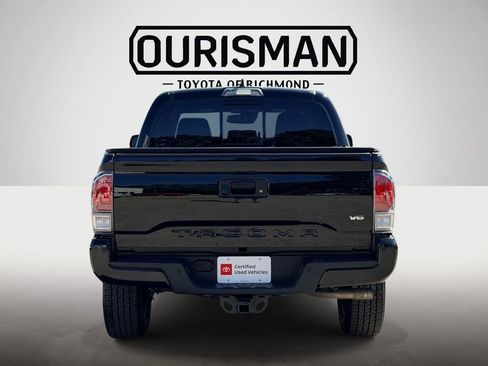 Certified 2022 Toyota Tacoma TRD Sport w/ TRD Premium Sport Package AWD/4WD image 23
