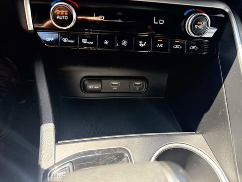 Used 2022 Kia K5 GT-Line AWD/4WD image 25