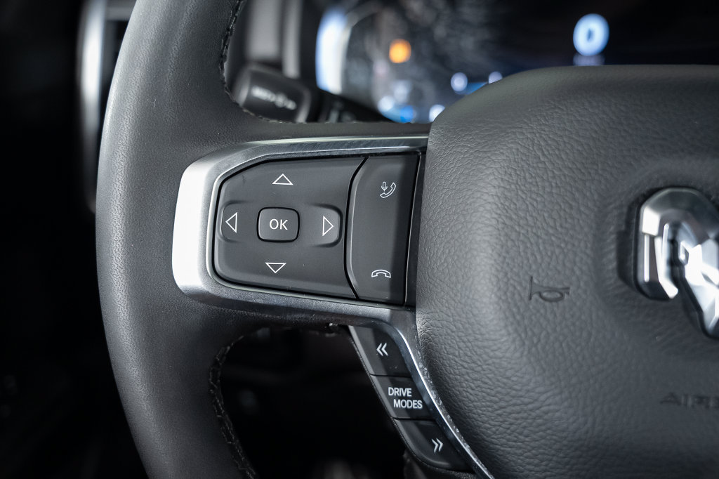 Used 2025 RAM 1500 Big Horn RWD image 31