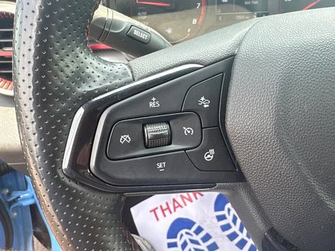 Used 2024 Chevrolet Trax RS FWD image 14