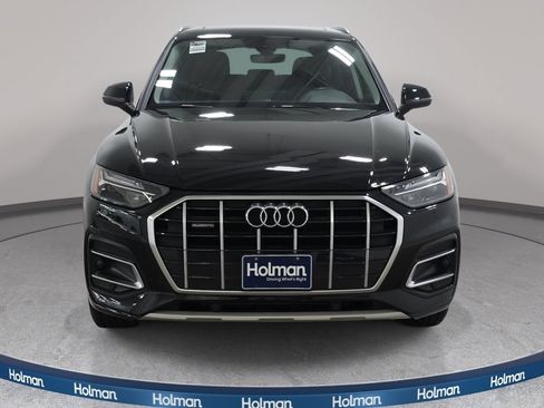 Used 2023 Audi Q5 2.0T Premium w/ Convenience Package AWD/4WD image 3