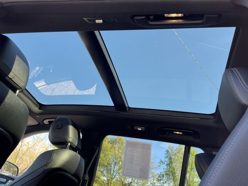 Certified 2023 Mercedes-Benz GLS 450 4MATIC image 22