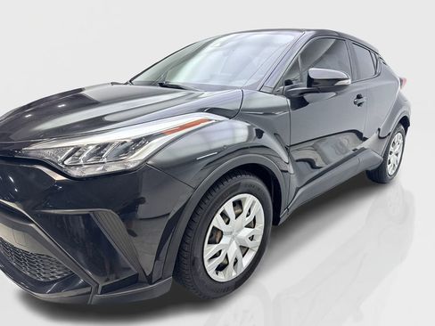 Used 2021 Toyota C-HR LE FWD image 11