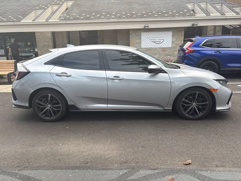 Used 2020 Honda Civic Sport image 9