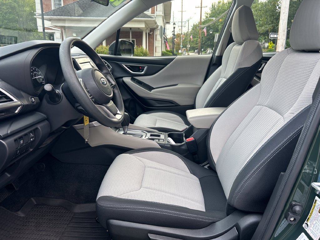 Certified 2023 Subaru Forester AWD/4WD image 11