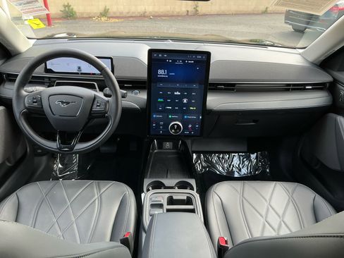 Used 2025 Ford Mustang Mach-E Select image 15