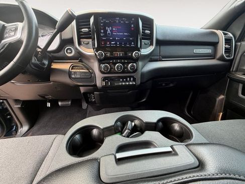 Used 2021 RAM 2500 Big Horn w/ Level 1 Equipment Group AWD/4WD image 11