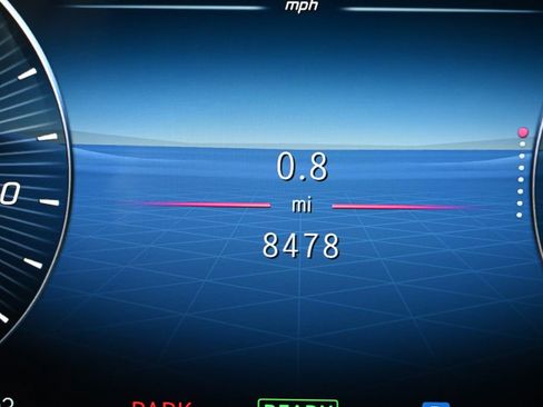 Certified 2025 Mercedes-Benz GLE 450e 4MATIC image 12