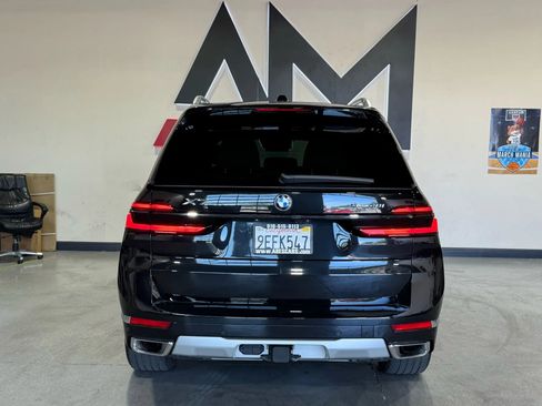 Used 2023 BMW X7 xDrive40i w/ Premium Package image 6