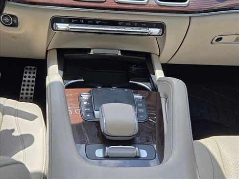 Certified 2022 Mercedes-Benz GLS 450 4MATIC image 14