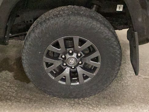 Used 2022 Toyota Tacoma SR5 w/ Black Out Package (TMS) image 7