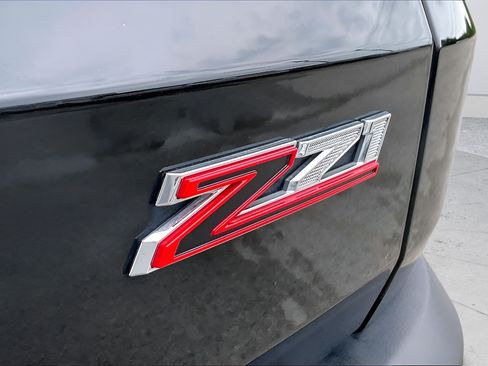 Used 2025 Chevrolet Traverse Z71 AWD/4WD image 33