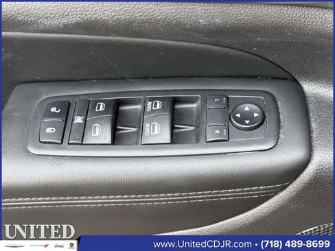 Used 2020 Jeep Grand Cherokee Altitude image 14