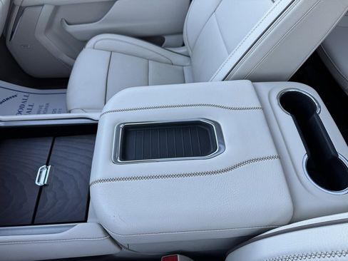 Certified 2023 GMC Yukon Denali image 16