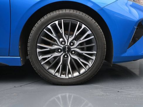 Used 2023 Kia Forte GT-Line w/ GT-Line Premium Package FWD image 16