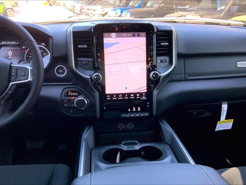 New 2026 RAM 1500 Lone Star AWD/4WD image 13