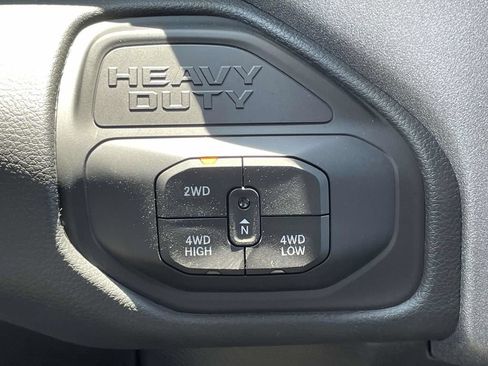New 2026 RAM 2500 Tradesman w/ Chrome Appearance Group AWD/4WD image 33