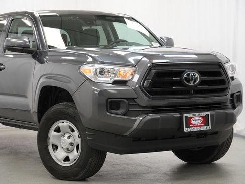 Used 2023 Toyota Tacoma SR AWD/4WD image 3