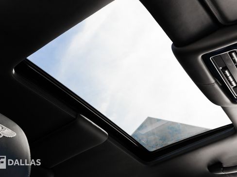 Used 2014 Bentley Flying Spur W12 image 41