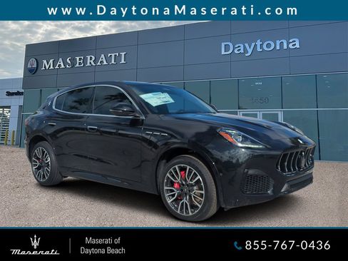 New 2025 Maserati Grecale GT image 1
