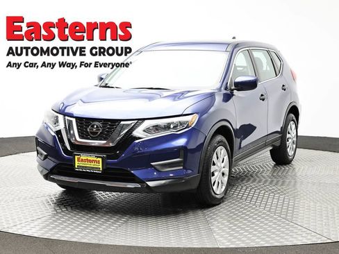 Used 2019 Nissan Rogue S AWD/4WD image 1