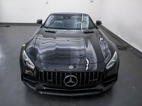 Used 2021 Mercedes-Benz AMG GT Roadster image 11